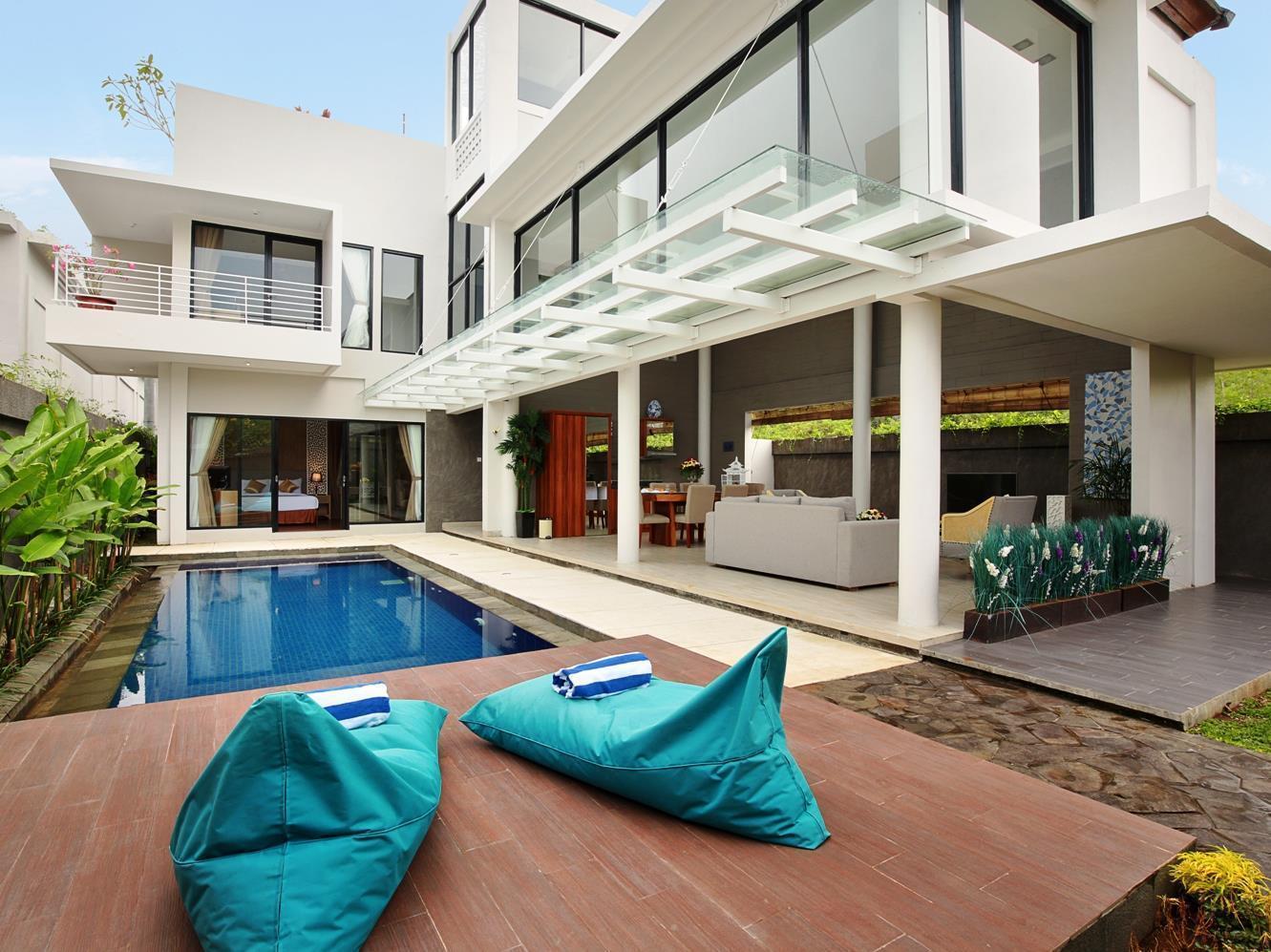 Bellevue Hills Nusa Dua Exterior photo