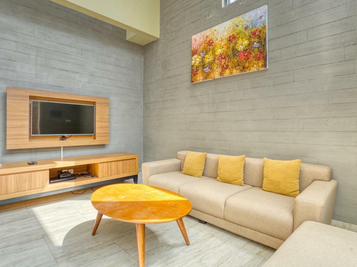 Bellevue Hills Nusa Dua Exterior photo